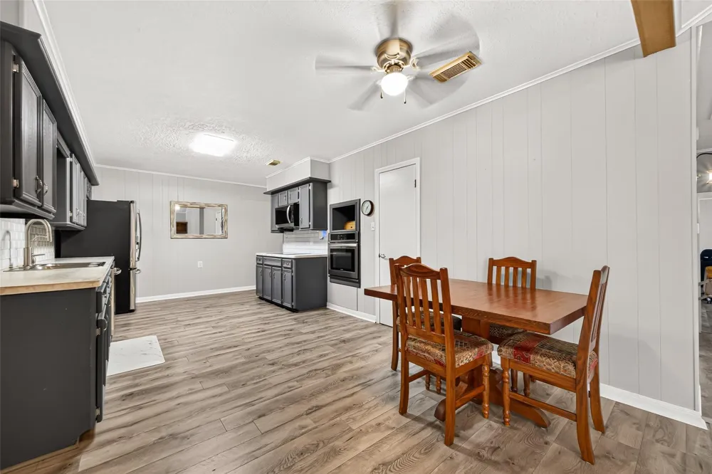 4930 Pleasure Lake Lane Willis, TX 77318