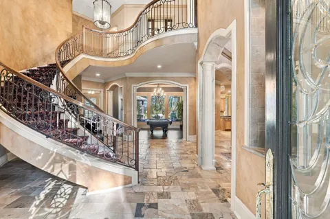 15018 Timbershire Court