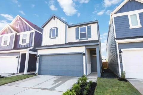 2914 Amherst Meadow Lane
