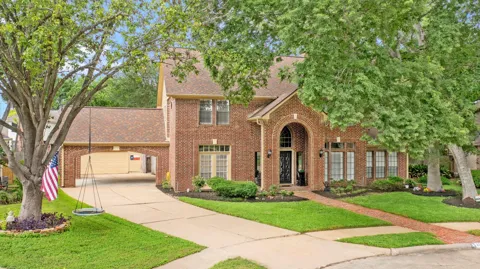 2222 Mossy Glen Court