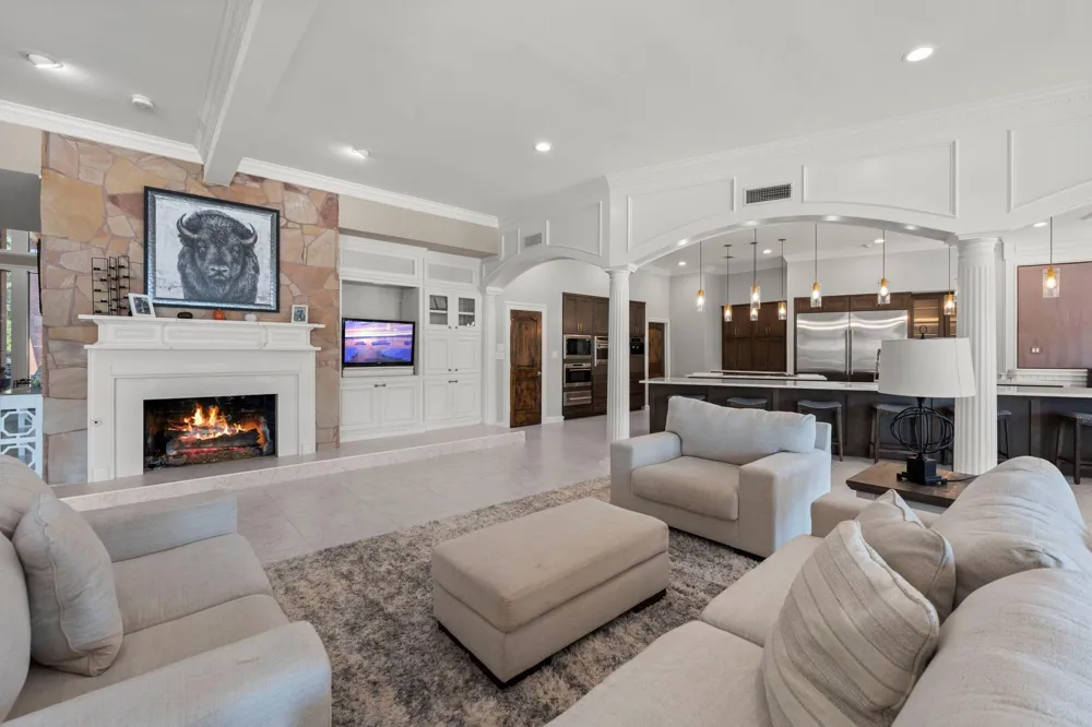 40 La Jolla Circle Montgomery, TX 77356