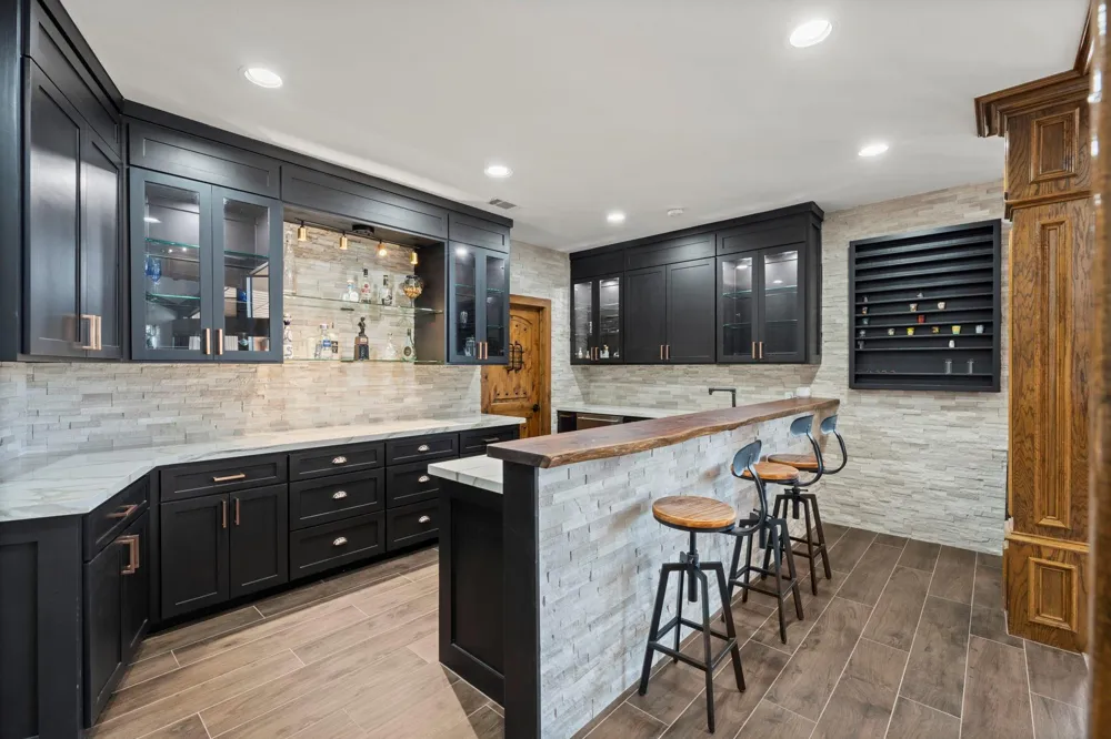 40 La Jolla Circle Montgomery, TX 77356