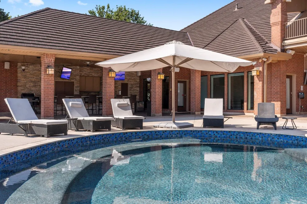 40 La Jolla Circle Montgomery, TX 77356
