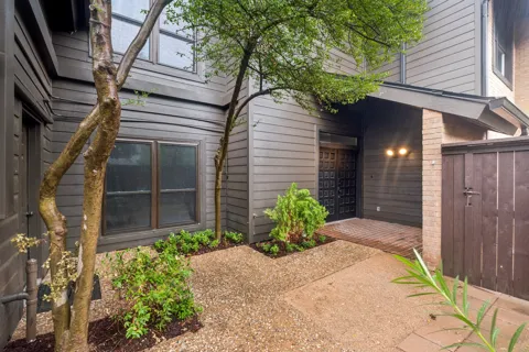 15539 Preston Road #1037
