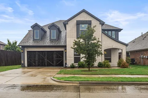 501 Windcrest Drive
