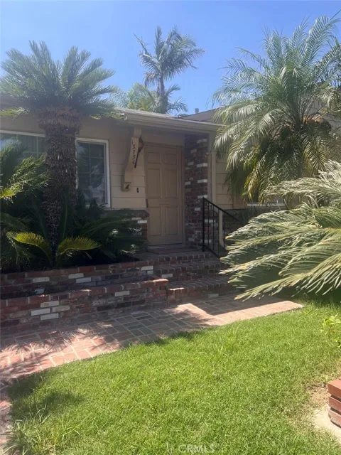 13736 Cornishcrest