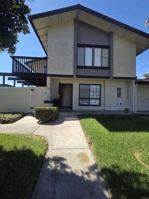 300 Rancho Drive #B
