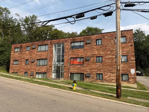 2486 White Street #9