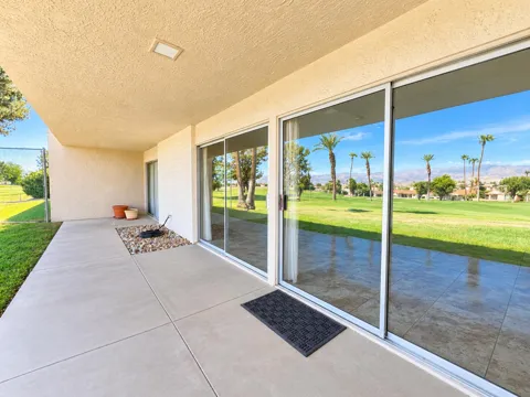 80082 Palm Circle Drive