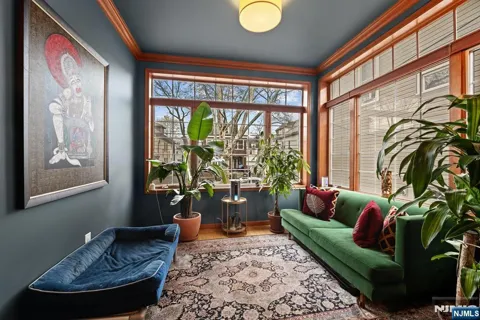 20 Reservoir Avenue 2