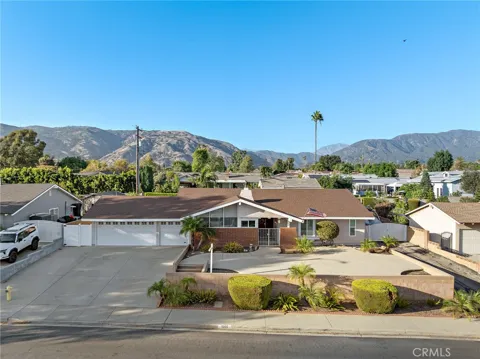 1255 Ruggles Street