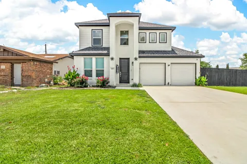 610 Parker Circle