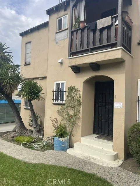 2507 W 4th