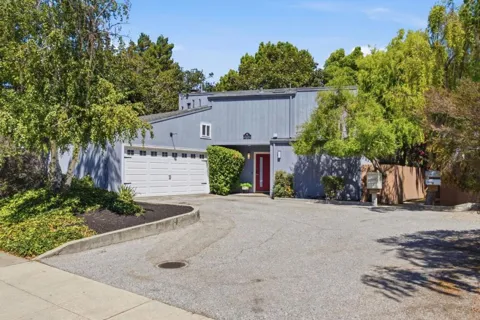 982 Wright Avenue #3