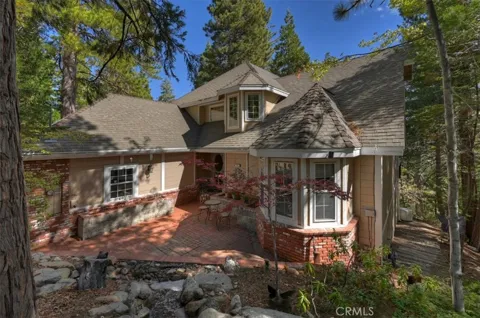 393 Brentwood