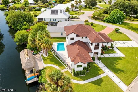 River Cove Court