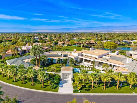 74300 Quail Lakes Drive