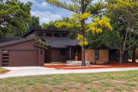 990 County Road 4371