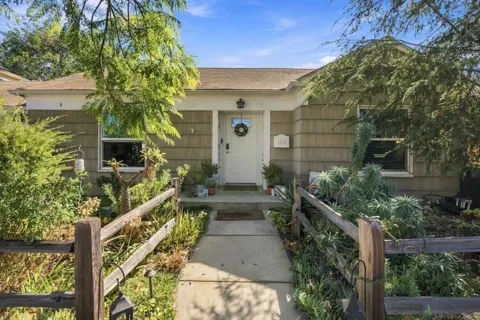 4531 Rolando Blvd