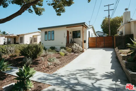 1316 Chester Avenue