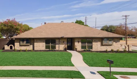 2701 Crow Valley Trail