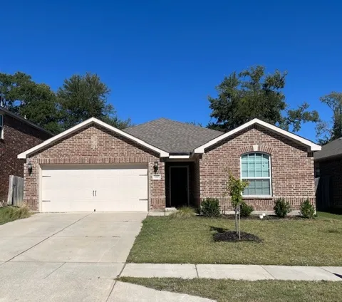 1910 Pilot Point Way