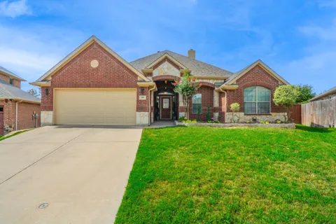 1805 Vista Royale Court