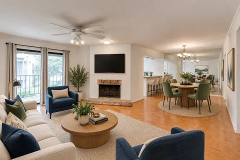 15221 Berry Trail #304