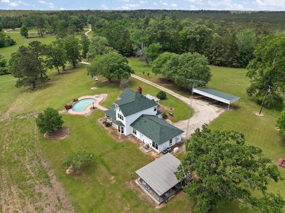 850 Harley Lane Coldspring, TX 77331