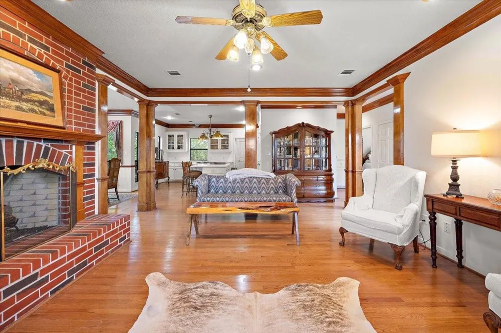 850 Harley Lane Coldspring, TX 77331
