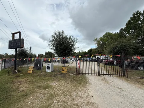 7921 W Montgomery Road