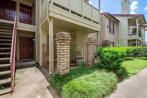2120 El Paseo Street #603