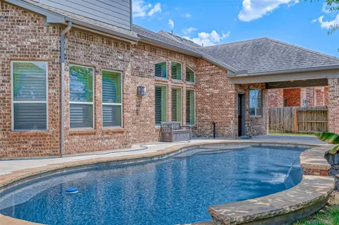 10323 Hatcher Drive