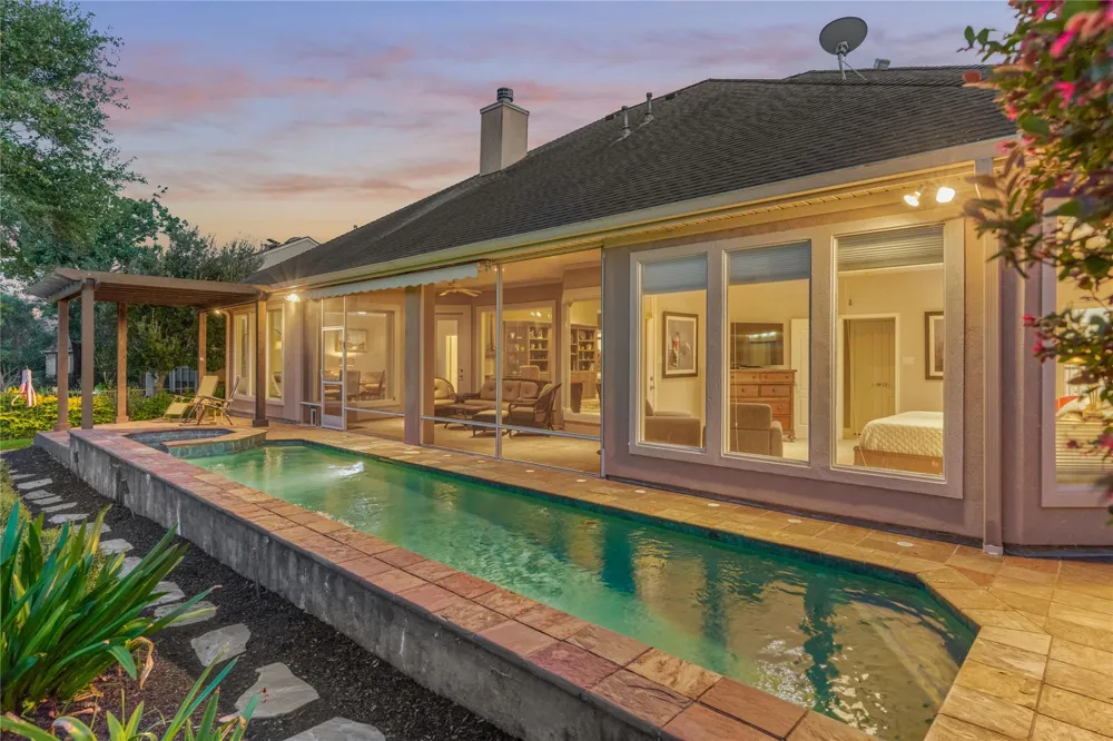 115 Brookgreen Circle Montgomery, TX 77356