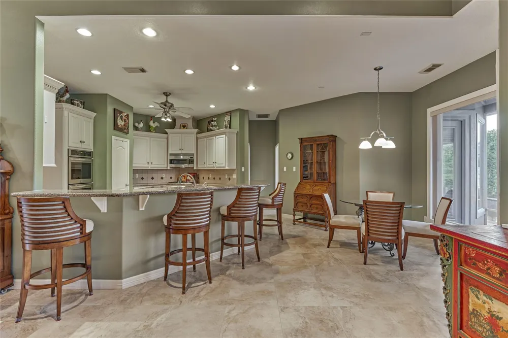 115 Brookgreen Circle Montgomery, TX 77356