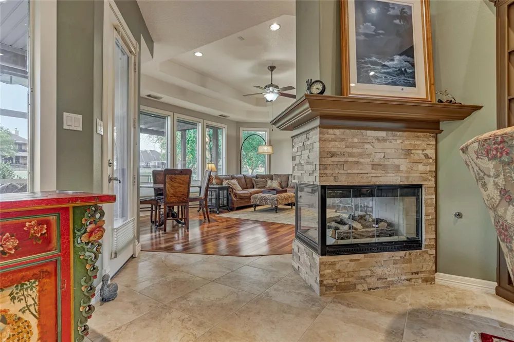 115 Brookgreen Circle Montgomery, TX 77356