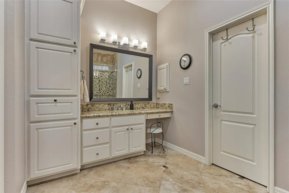 115 Brookgreen Circle Montgomery, TX 77356
