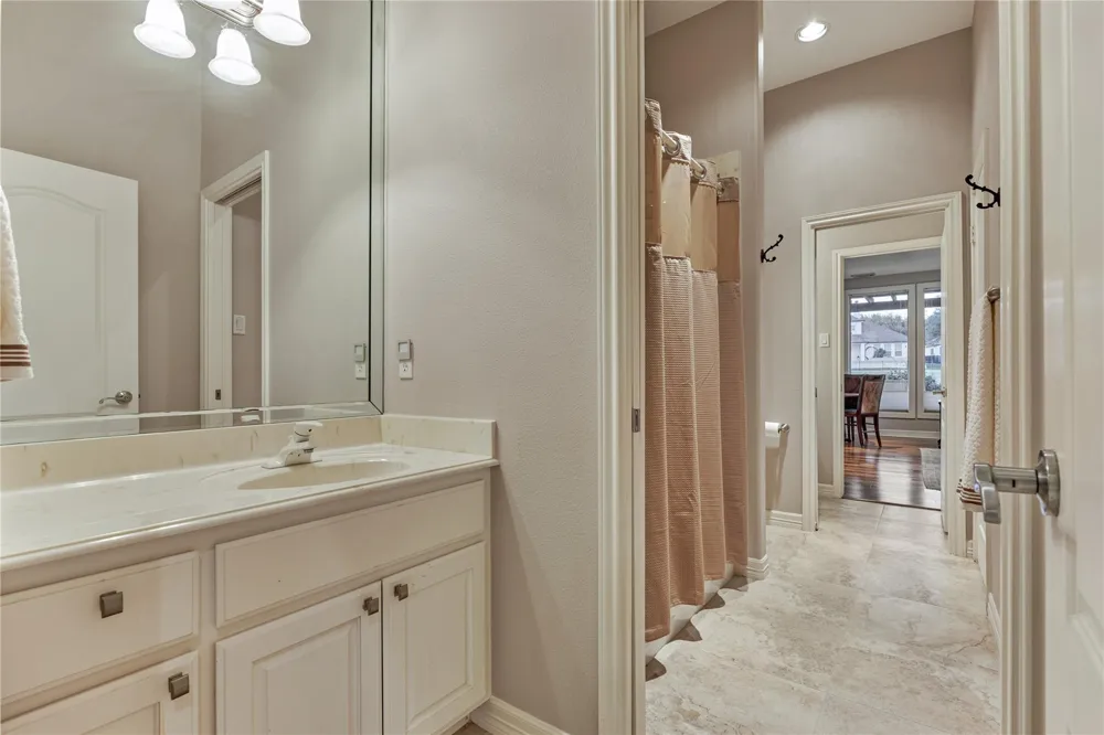 115 Brookgreen Circle Montgomery, TX 77356