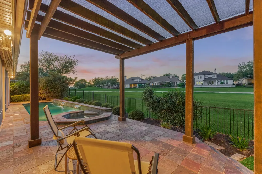 115 Brookgreen Circle Montgomery, TX 77356