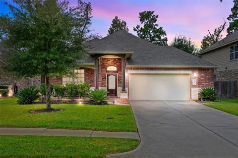 1046 Cedar Lake Court