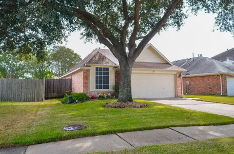 5226 Mountain Forest Drive
