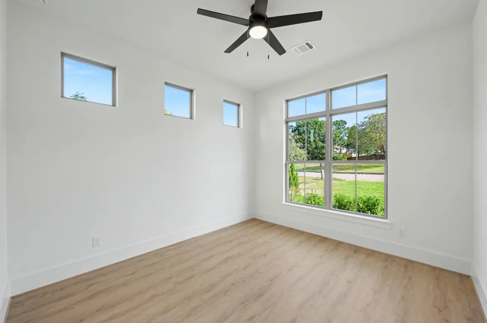 5442 Edgewater Court Willis, TX 77318