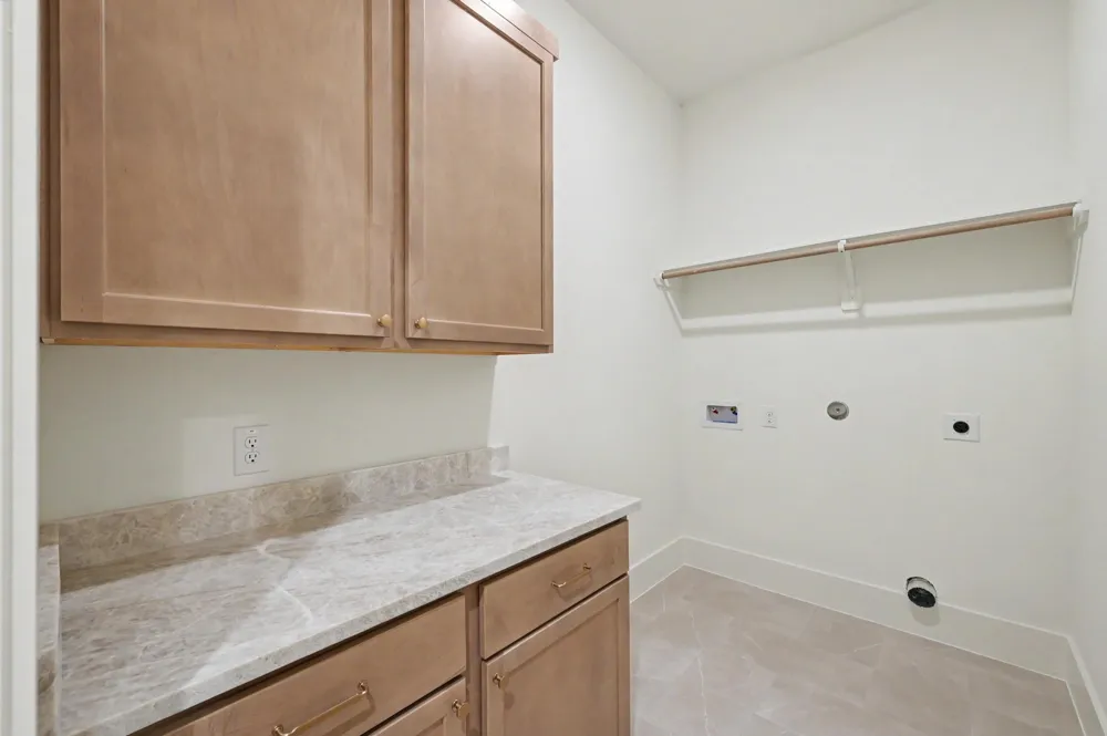 5442 Edgewater Court Willis, TX 77318