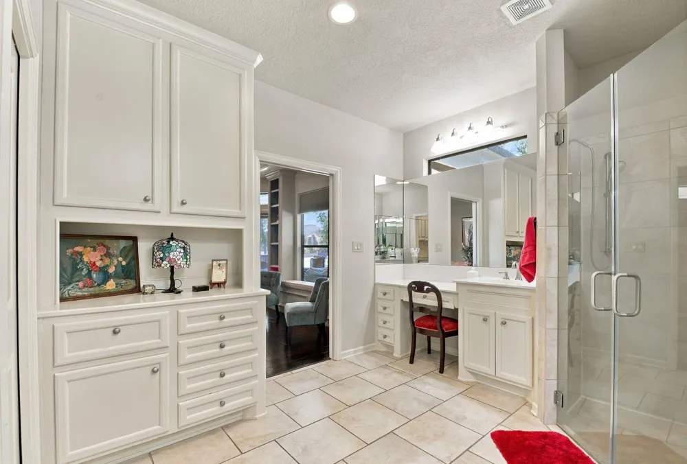 20341 Bay Hill Road Huntsville, TX 77320