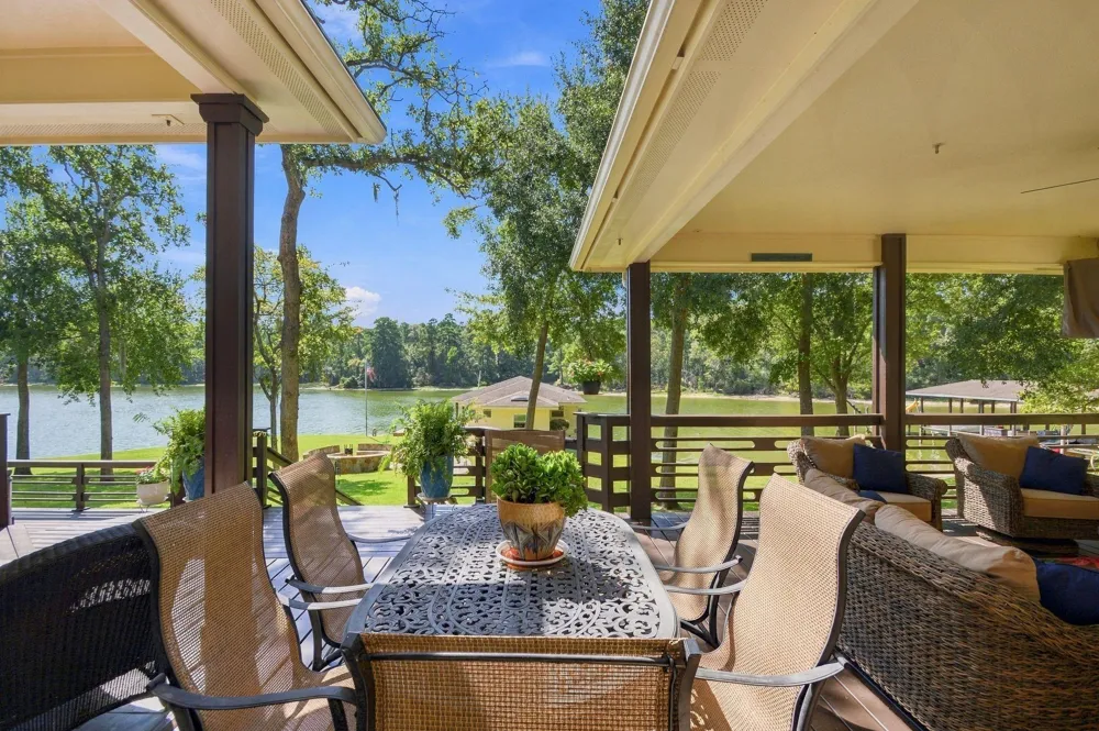 20341 Bay Hill Road Huntsville, TX 77320