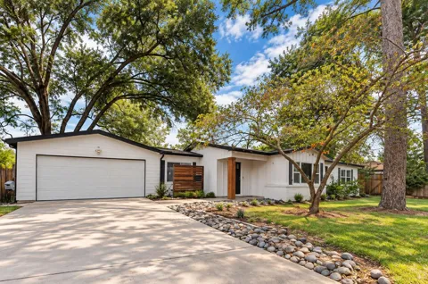 10026 Whiteside Lane