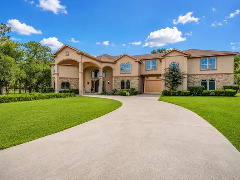 8607 Thornberry Hollow Court