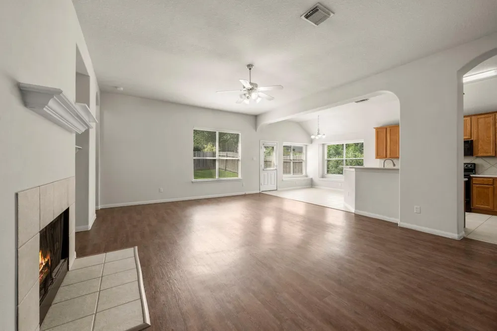 3722 Northshore Drive Montgomery, TX 77356