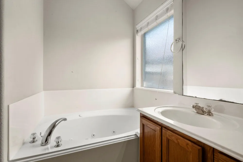 3722 Northshore Drive Montgomery, TX 77356