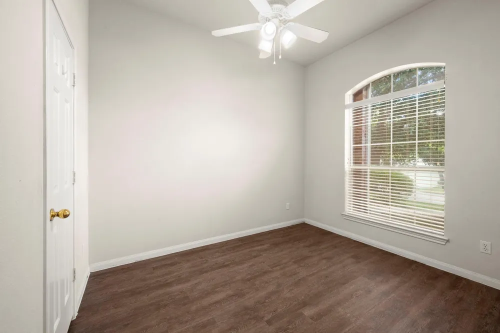 3722 Northshore Drive Montgomery, TX 77356